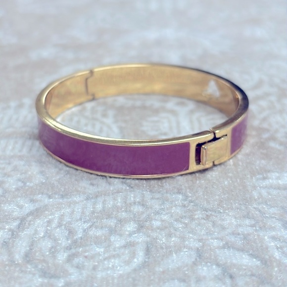 Kate Spade Gold Tone & Magenta Enamel Cuff Bangle Bracelet Cutout Preppy Classic - Picture 8 of 13